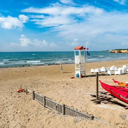 Baia Del Mar Villa *